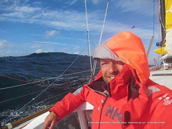 Photo sent from the boat Famille Mary - Etamine du Lys, on December 19th, 2016 © Romain Attanasio / Famille Mary / Vendée Globe